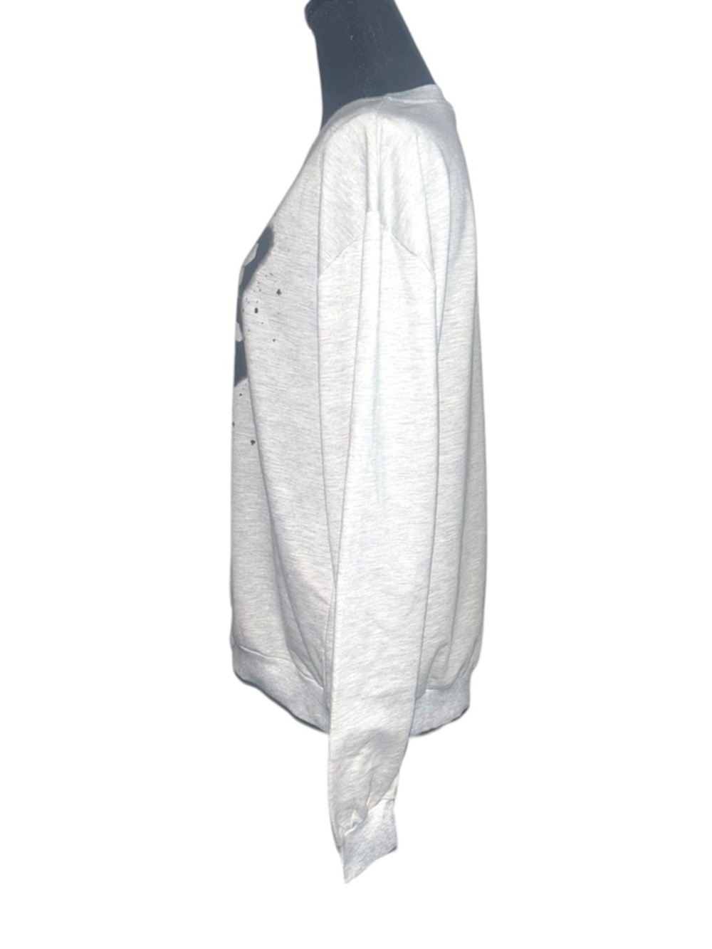 Butterfly Sweater🩶🖤 - Picture 2 of 5